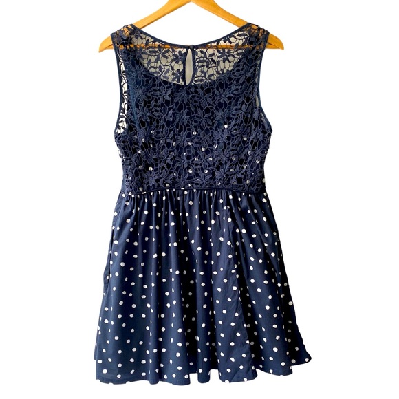 Moulinette Soeurs Dress, Lace Back, Size 12 - Picture 2 of 11